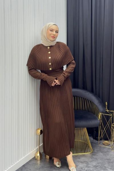 Pelerinli Elbise Kahverengi