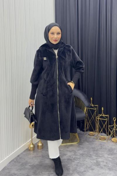 Broşlu Angora Kaban Siyah