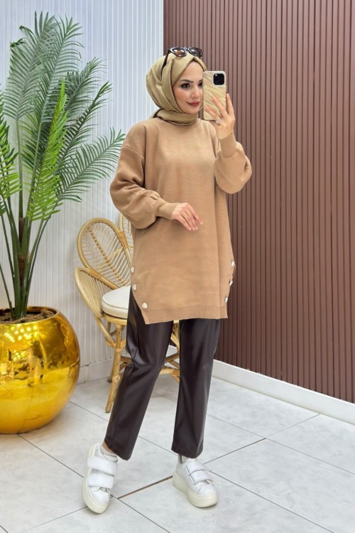 Nurşen Kazak Camel